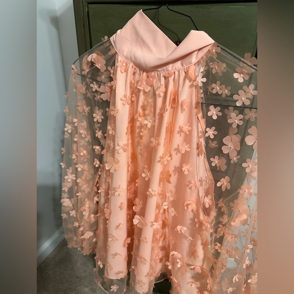 entro Tops - Beautiful peach top